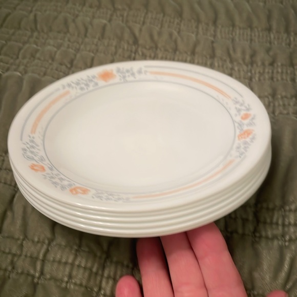 CORELLE Vintage Apricot Grove Bread & Butter Plates Set of 7 USA Great Condition - Picture 6 of 8